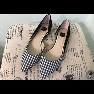 White House Black Market Gingham Flat 7.5 NWT